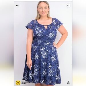 City Studio sz 24w.  Floral midi dress. NWT.